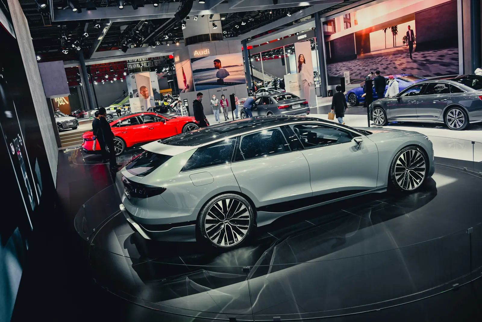 Audi Concept C 垂直格栅细节