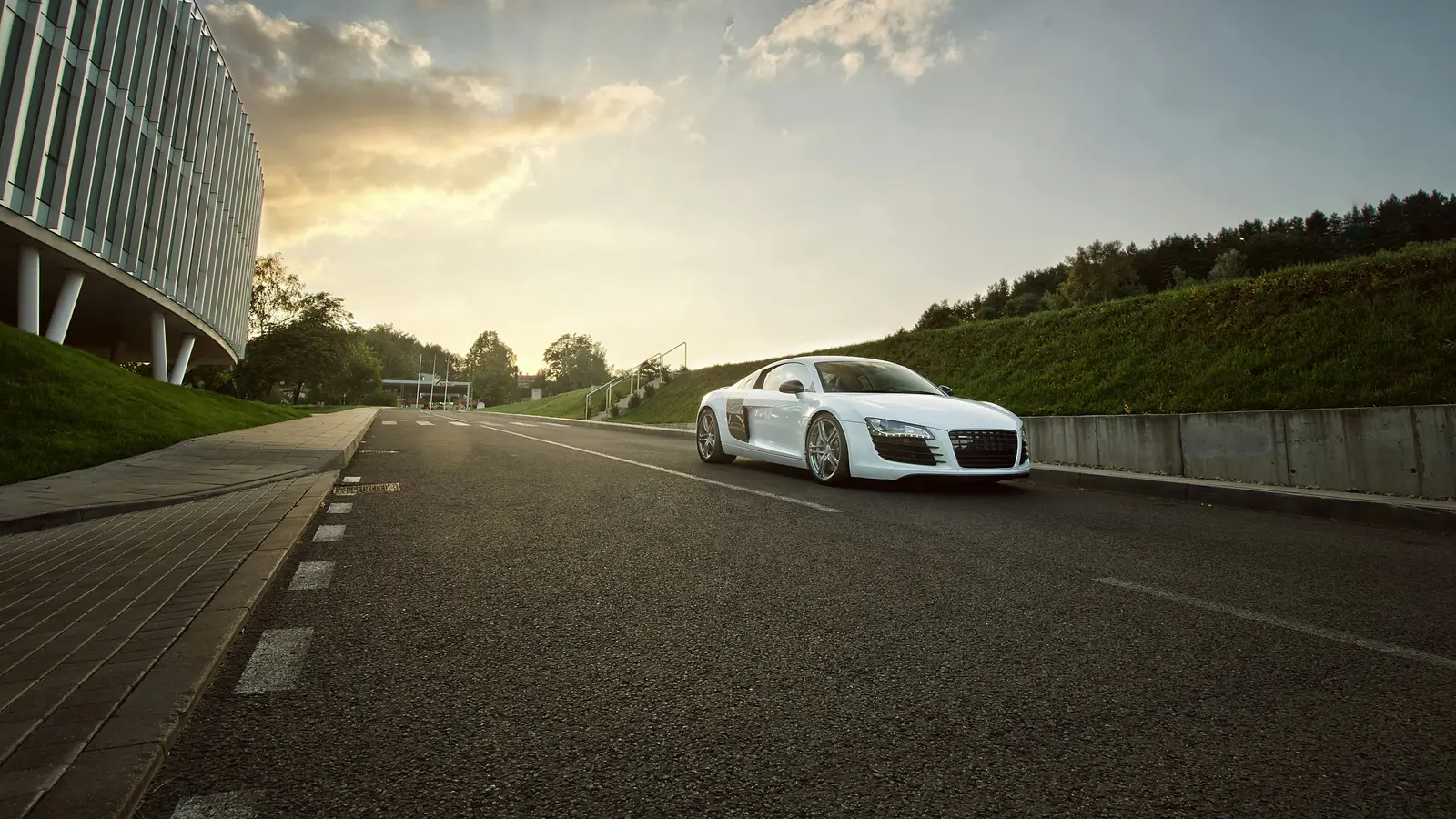 Audi Concept C 四元素灯光签名